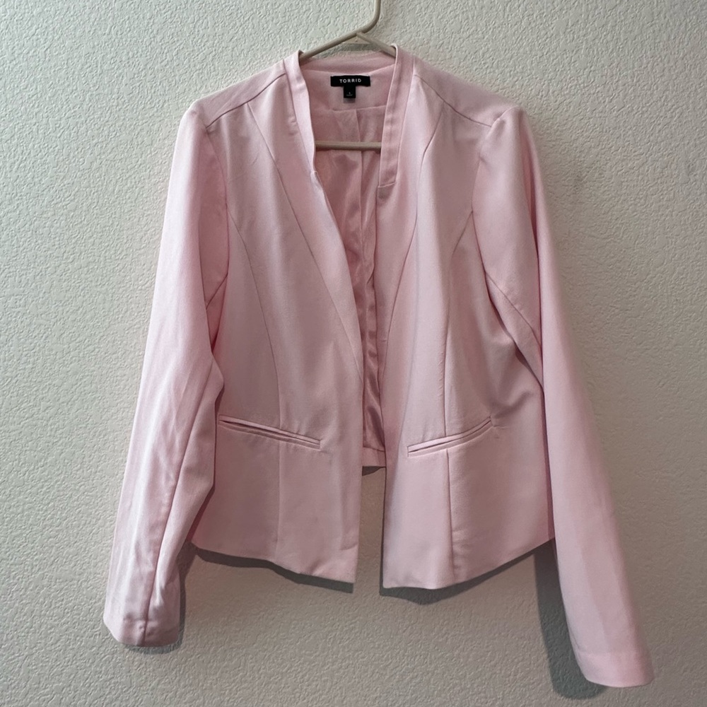 Torrid Pink cropped open blazer